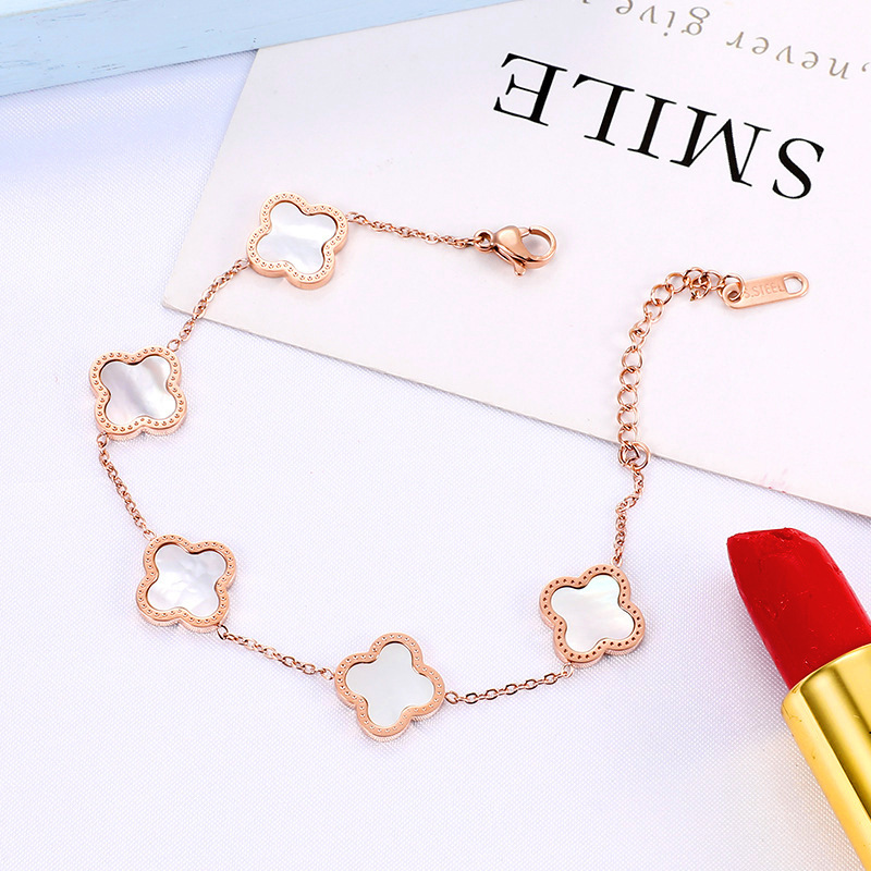Red and Black Clover Pork Belly Bracelet Female Summer 18K Color Gold Rose Gold Fritillary Titanium Steel Double-Sided Agate Girl