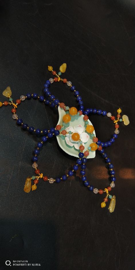 Natural lapis lazuli single ring bracelet with raw mineral wax pendant Natural lapis lazuli single ring bracelet with raw mineral wax pendant