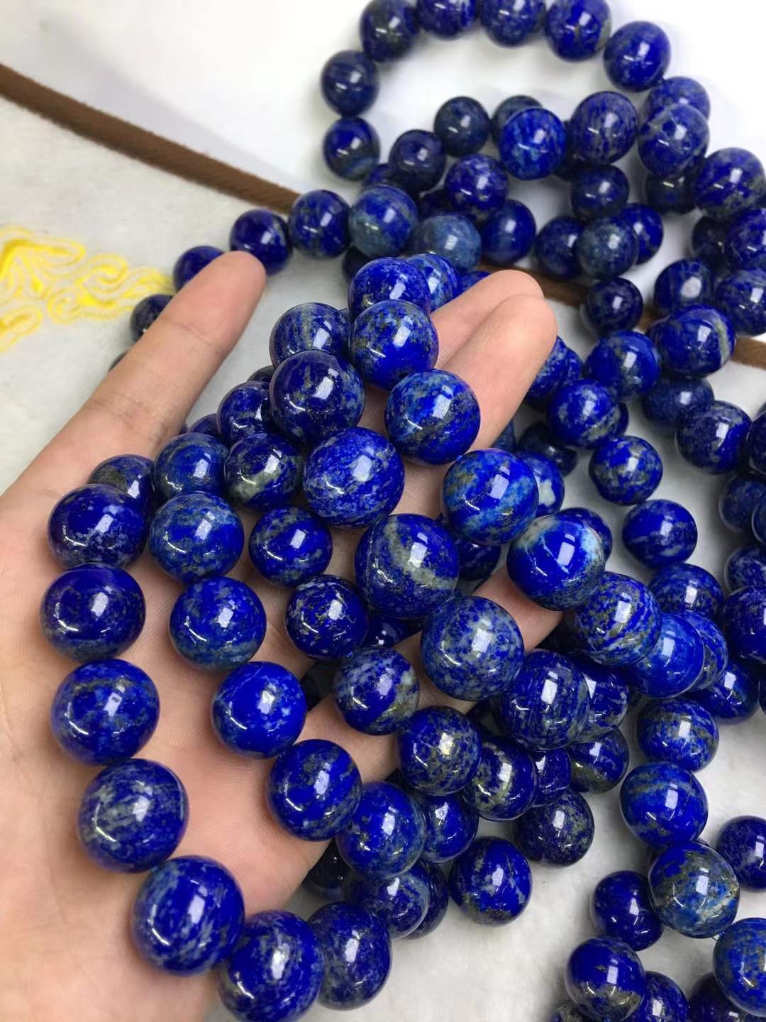 Natural Afghanistan Lapis Lazuli Big Bracelet Wholesale Shiny with White Ribbon Gold Cost-Effective Live Broadcast Supply Manufacturers