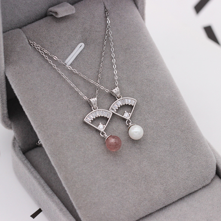 S925 pure silver plated platinum use garnet goldfish necklace simple and stylish valentine 's day gift popular in Chesapeake and Japan S925 pure silver plated platinum use garnet goldfish necklace simple and stylish valentine 's day gift popular in Chesapeake and Japan
