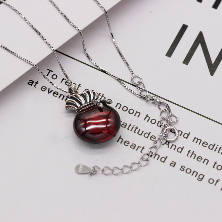 S925 pure silver vintage garnet gourd necklace simple and versatile fashion valentine&#039;s day gift Japan and South Korea popular accessories