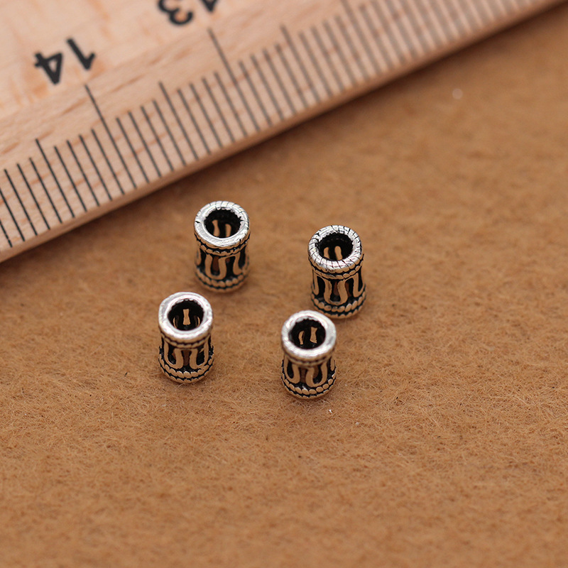 Geometric Regulation S925 Sterling Silver Accessories wholesale DIY bracelet Garnet Beaded Partition Hollowed out Beads - Out Beads Geometric Regulation S925 Sterling Silver Accessories wholesale DIY bracelet Garnet Beaded Partition Hollowed out Beads - Out Beads