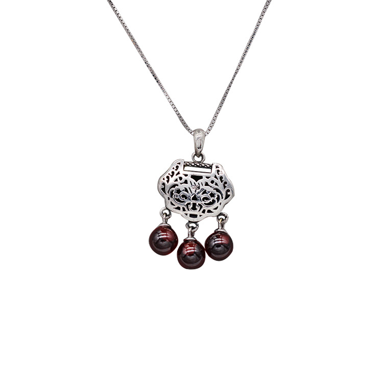 S925 pure silver plated platinum use garnet goldfish necklace simple and stylish valentine &#039;s day gift popular in Chesapeake and Japan