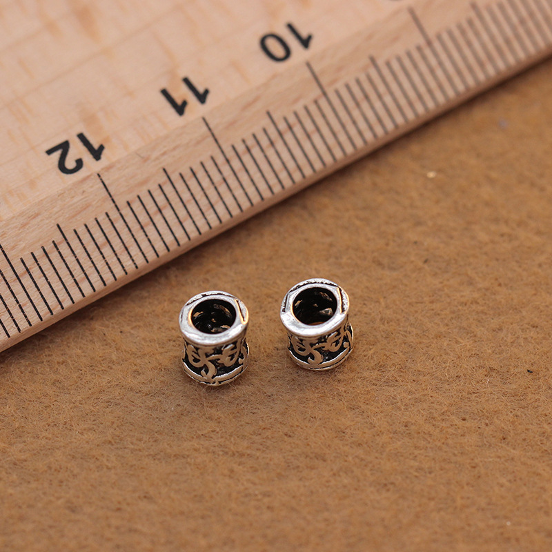 S925 pure Yintai Silver accessories wholesale DIY bracelet garnet beaded diaphragm bead hollowed-out pattern beads S925 pure Yintai Silver accessories wholesale DIY bracelet garnet beaded diaphragm bead hollowed-out pattern beads