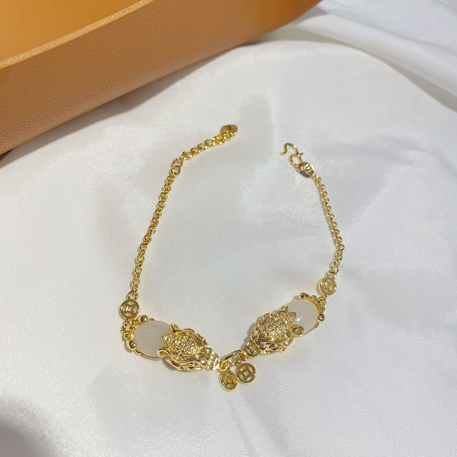 Money Drawing Pi Xiu Copper Coin Bracelet Vietnam Placer Gold Hand Jewelry Imitation 18K Yellow Gold Inlaid with Jade Bracelet for Women No Color Fading