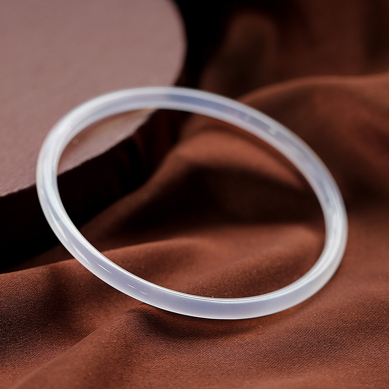 Swallowing Gold Beast Natural Chalcedony Jingle Bracelet Agate Bracelet Very Thin Strip Small Linglong Jade Bracelet Women's Jewelry