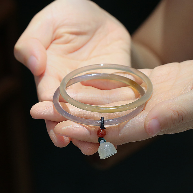Swallowing Gold Beast Natural Chalcedony Jingle Bracelet Agate Bracelet Very Thin Strip Small Linglong Jade Bracelet Women's Jewelry
