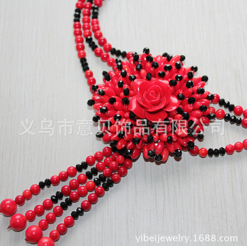 Bay natural coral beads beautiful Camellia three-in-one multi-disc three-breasted necklace necklaces Bay natural coral beads beautiful Camellia three-in-one multi-disc three-breasted necklace necklaces