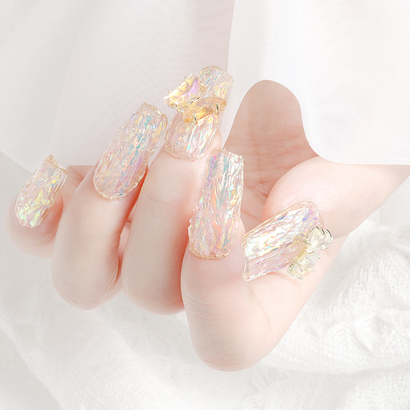 New Nail Beauty Butterfly Colorful Purple Champagne Crystal Butterfly Super Flash Hot Crystal Butterfly Ornament Wholesale