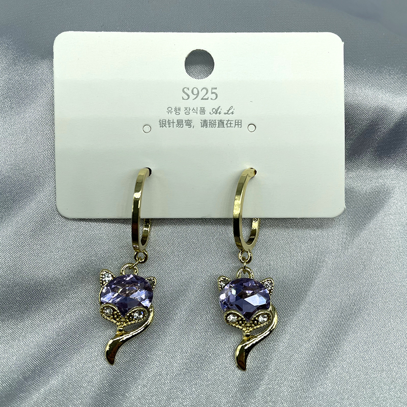 Amethyst Linghu Stud Earrings Crystal Charming Fox Sterling Silver Needle Purple Female Temperament New Freshess Earrings
