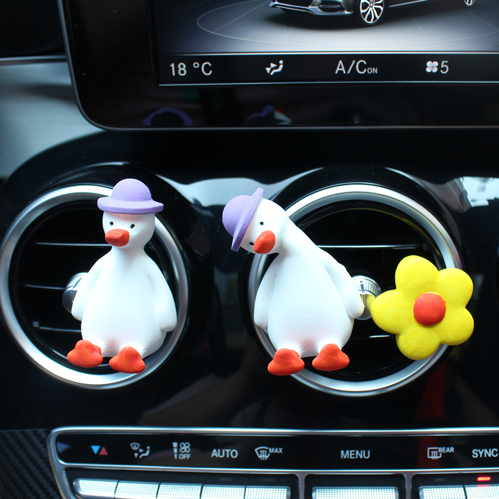 Perfume Cheering Duck Air Conditioner Air Outlet Car Interior Decoration Cute Ornaments Ins Wind inside Fragrant Stone