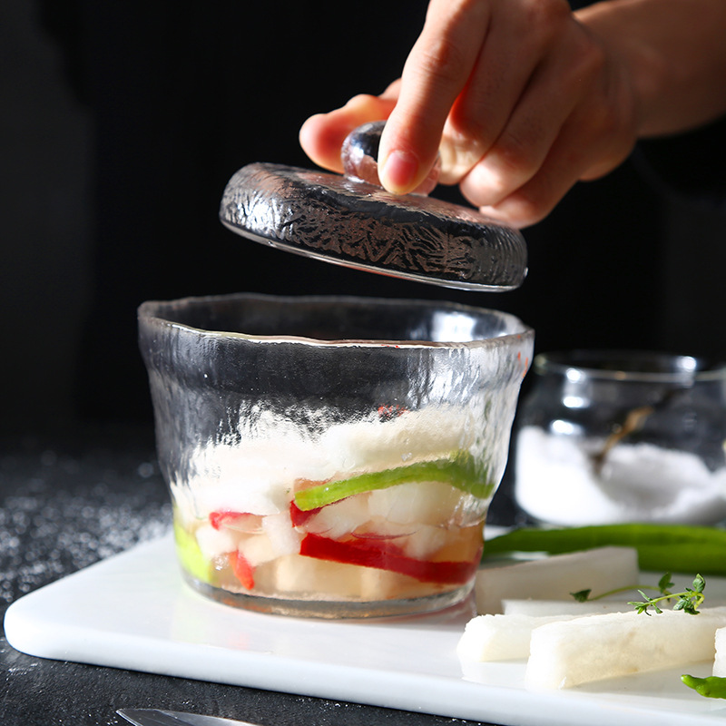 Pickle jar Japanese overnight marinated in heavy stone, shallow ground, thickened glass jars