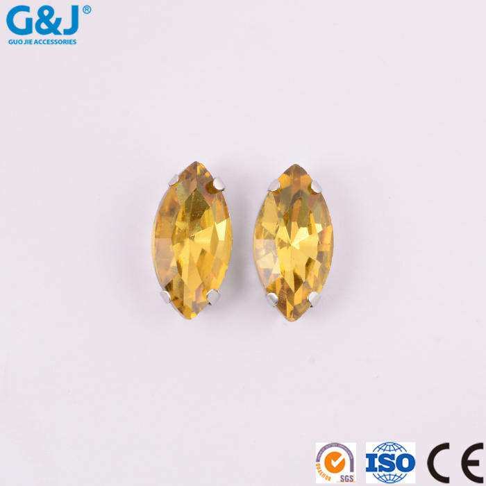 Water drop four-claw hand sewn stone hardware, diamond and shoe apparel DIY decorative materials Water drop four-claw hand sewn stone hardware, diamond and shoe apparel DIY decorative materials