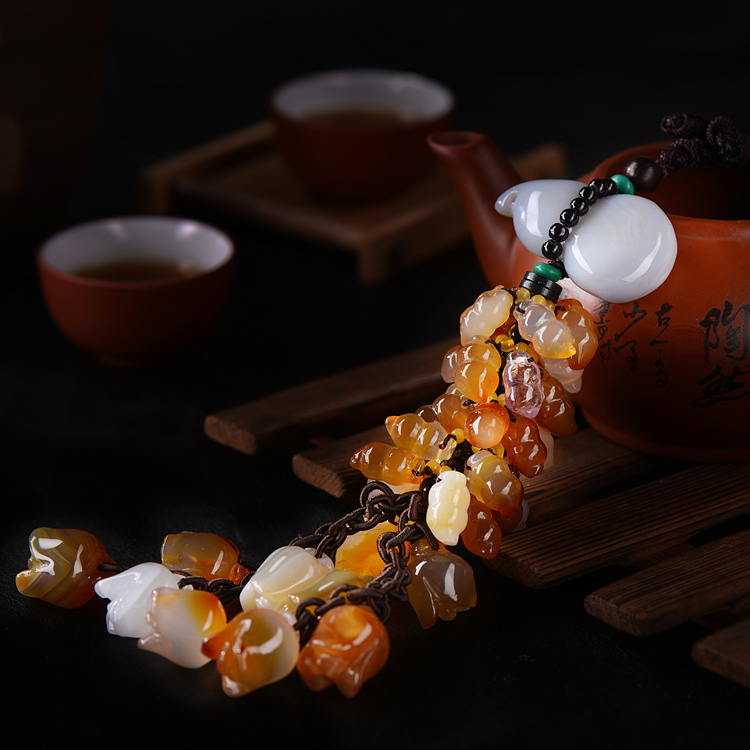 High-grade natural agate jade marrow cart hanging PI xiu apple jade marrow cart hanging