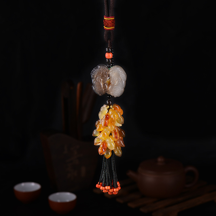 Natural agate jade jade automobile pendant high-grade double PI xiu car interior accessories