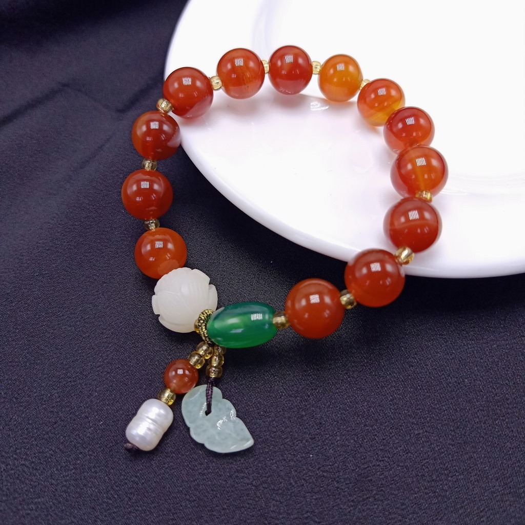 Natural Red Agate Green Agate Bracelet Moisturizing Women's Bracelet Hanging Burma Jade Small Leaf Pearl Duobao Bracelet