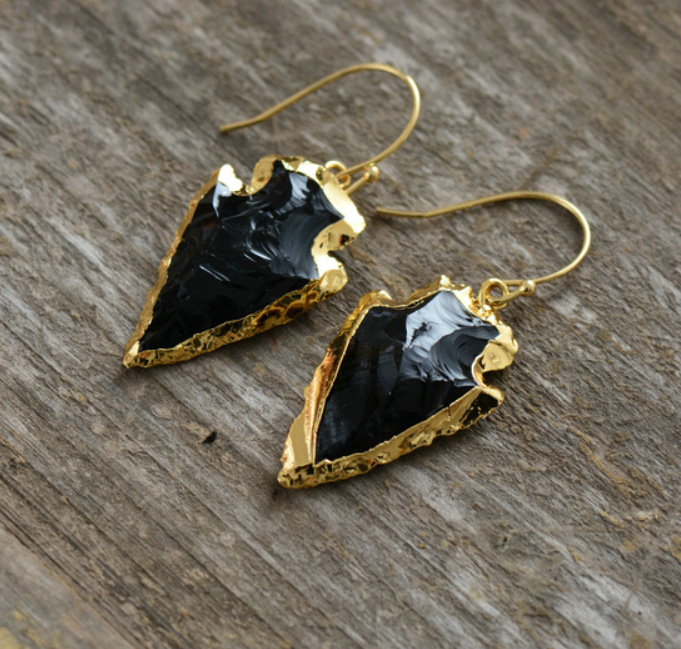 Hot Selling Women Trendy Earrings Natural Pink Crystal Obsidian Arrow Gold Plated Edge Eardrop Elegant Lady Jewelry Hot Selling Women Trendy Earrings Natural Pink Crystal Obsidian Arrow Gold Plated Edge Eardrop Elegant Lady Jewelry