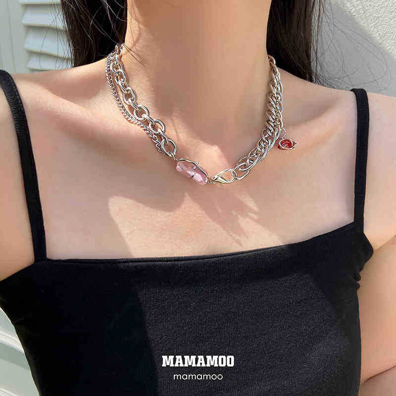 INS Cool Style Pink Crystal Clavicle Chain Women&#039;s Summer Niche High-Grade Design Necklace Internet Celebrity Temperament Necklace