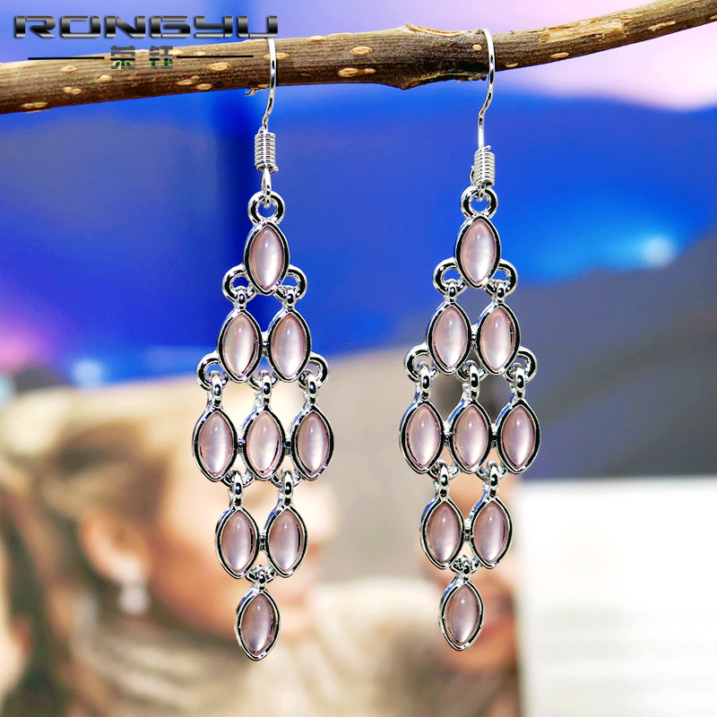 Rongyu 2019 New Korean Style Creative Pink Crystal Long Earrings Women&#039;s European and American Fashion Crystal Blue High-End Ear Rings
