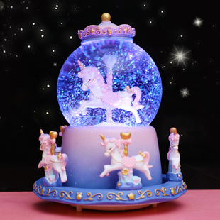 Factory New Style Pink Santa Claus Crystal Ball Snow Send Girlfriend Music Box Christmas Gift Decoration Wholesale