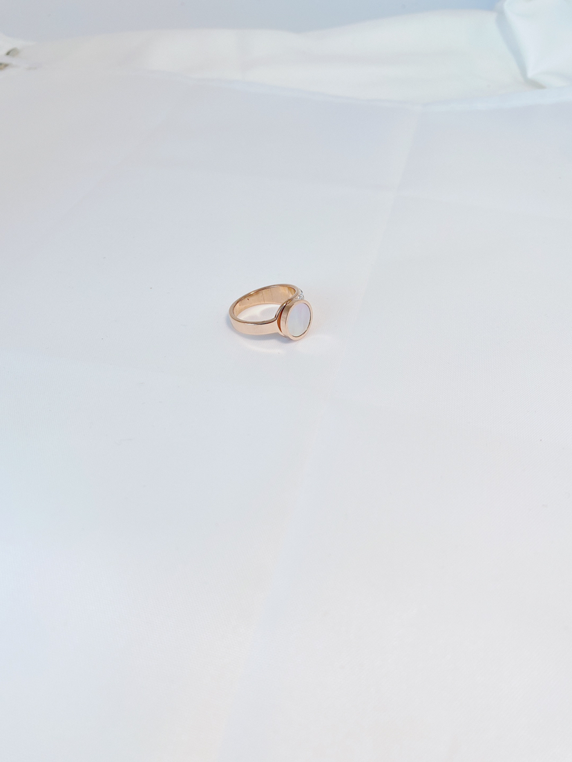 2020 Cool White Fritillaria Titanium Steel Rose Gold Ring Ins Students&#039; Ring Cold Wind Series Fashionable Stylish Women
