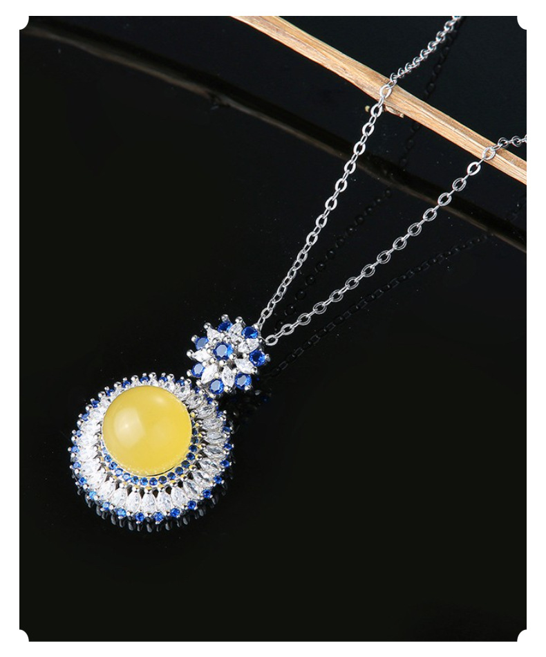 Tiktok Taobao Live Supply Sun Xingtong Body S925 Silver Natural Russian round Beads Beeswax Necklace Factory Goods Tiktok Taobao Live Supply Sun Xingtong Body S925 Silver Natural Russian round Beads Beeswax Necklace Factory Goods