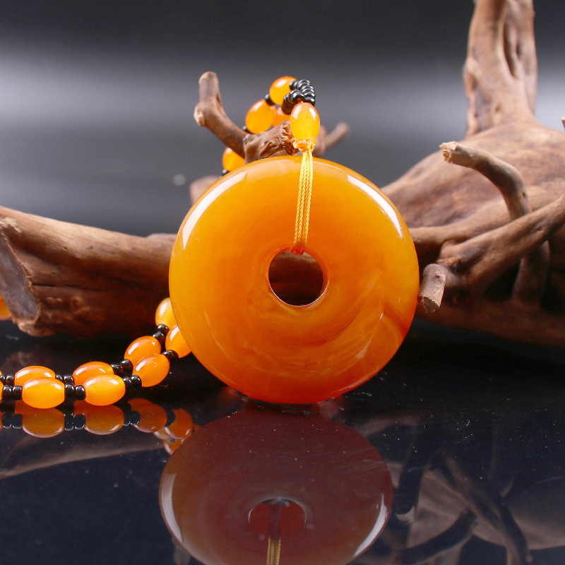 Old Beeswax Sweater Chain Men's and Women's Second Generation Yellow Chicken Grease Amber Long Necklace Ethnic Style Pendant Factory Wholesale Old Beeswax Sweater Chain Men's and Women's Second Generation Yellow Chicken Grease Amber Long Necklace Ethnic Style Pendant Factory Wholesale