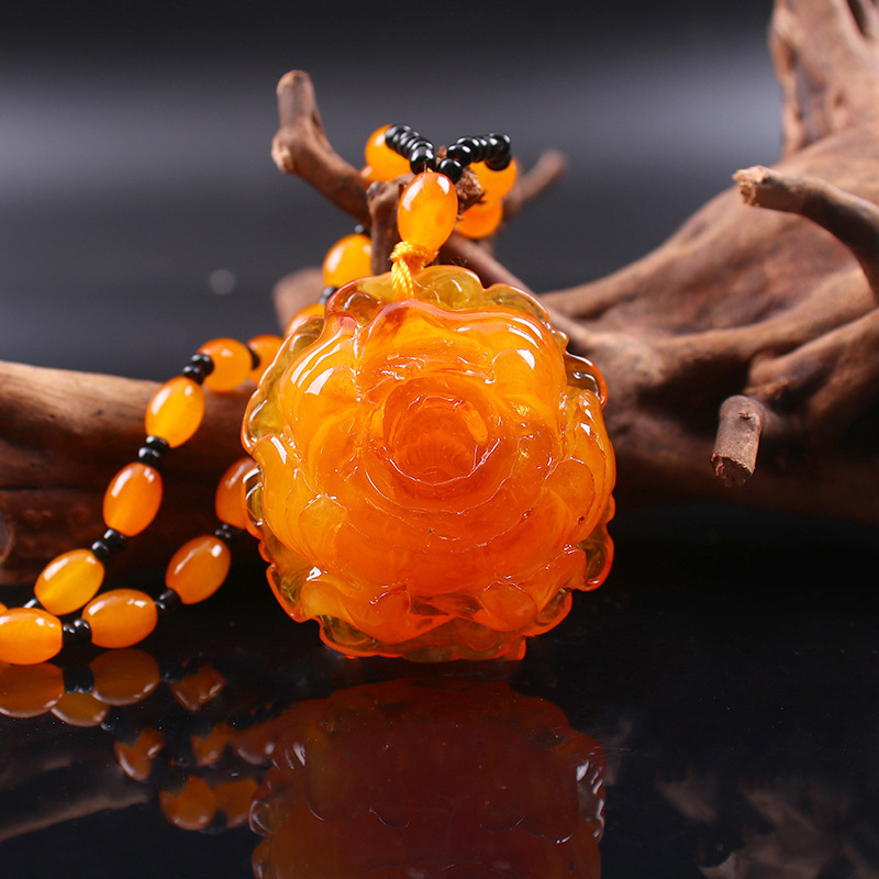 Old Beeswax Sweater Chain Men's and Women's Second Generation Yellow Chicken Grease Amber Long Necklace Ethnic Style Pendant Factory Wholesale Old Beeswax Sweater Chain Men's and Women's Second Generation Yellow Chicken Grease Amber Long Necklace Ethnic Style Pendant Factory Wholesale