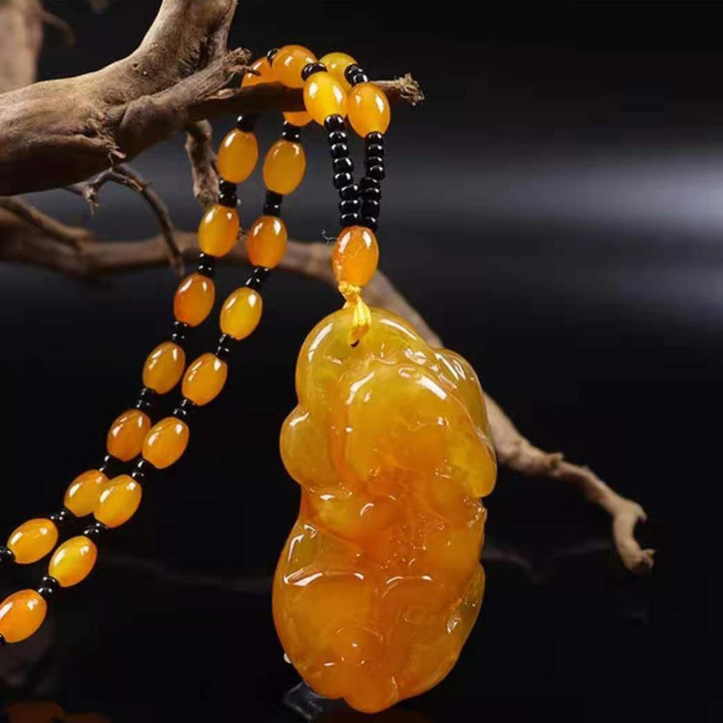 Old Beeswax Sweater Chain Men's and Women's Second Generation Yellow Chicken Grease Amber Long Necklace Ethnic Style Pendant Factory Wholesale Old Beeswax Sweater Chain Men's and Women's Second Generation Yellow Chicken Grease Amber Long Necklace Ethnic Style Pendant Factory Wholesale
