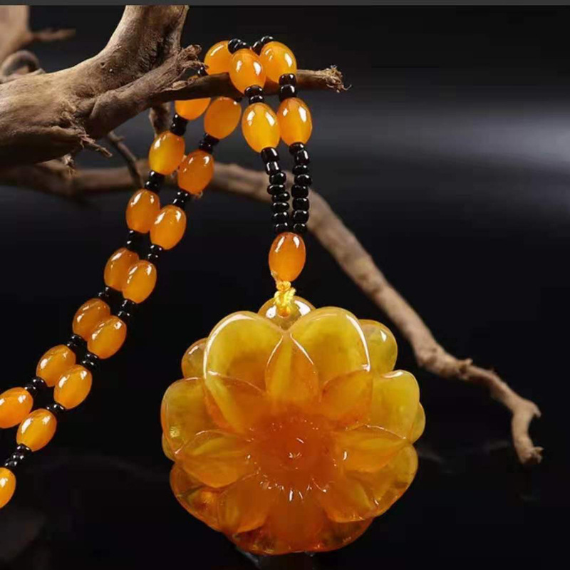Old Beeswax Sweater Chain Men's and Women's Second Generation Yellow Chicken Grease Amber Long Necklace Ethnic Style Pendant Factory Wholesale Old Beeswax Sweater Chain Men's and Women's Second Generation Yellow Chicken Grease Amber Long Necklace Ethnic Style Pendant Factory Wholesale