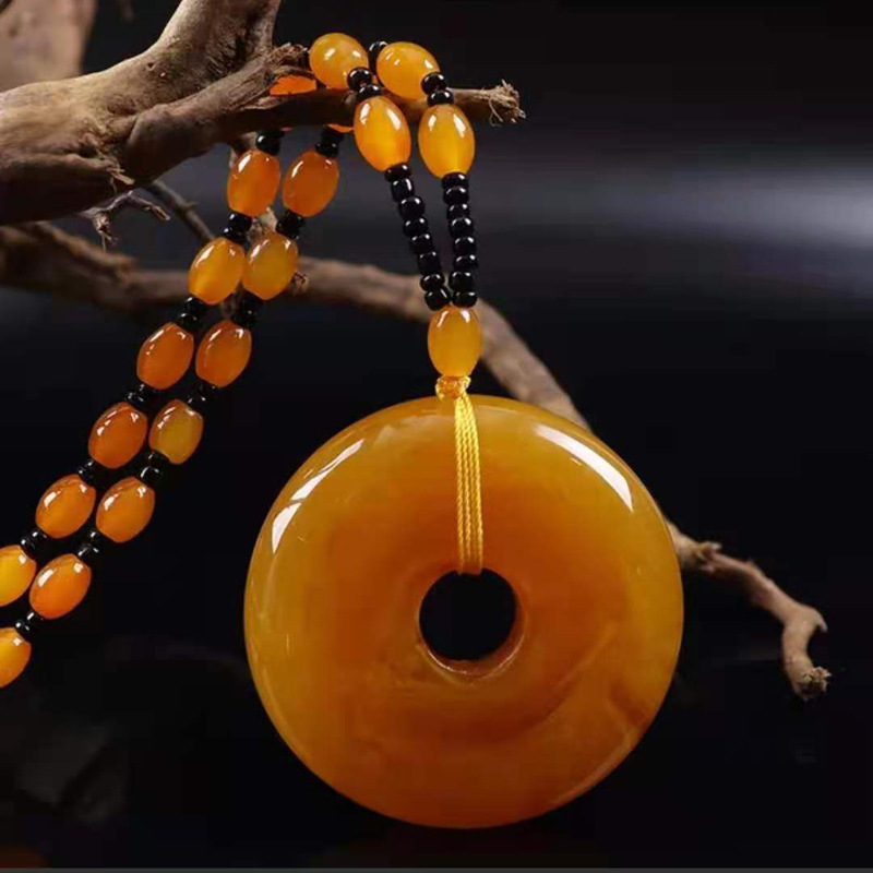 Old Beeswax Sweater Chain Men's and Women's Second Generation Yellow Chicken Grease Amber Long Necklace Ethnic Style Pendant Factory Wholesale Old Beeswax Sweater Chain Men's and Women's Second Generation Yellow Chicken Grease Amber Long Necklace Ethnic Style Pendant Factory Wholesale