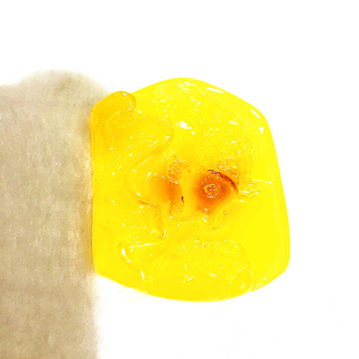 The explosion of a sweater sweater chain necklace amber Beeswax Amber Succinum The explosion of a sweater sweater chain necklace amber Beeswax Amber Succinum