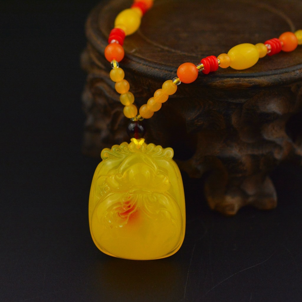 Hot Selling Second-Generation Ceromel Long Sweater Chain Fluorescent Floating Beeswax Necklace, Beeswax Pendant Wholesale Hot Selling Second-Generation Ceromel Long Sweater Chain Fluorescent Floating Beeswax Necklace, Beeswax Pendant Wholesale