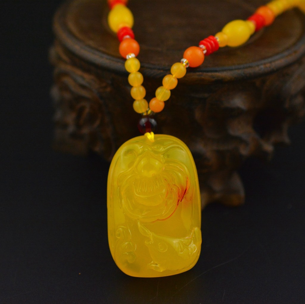 Hot Selling Second-Generation Ceromel Long Sweater Chain Fluorescent Floating Beeswax Necklace, Beeswax Pendant Wholesale Hot Selling Second-Generation Ceromel Long Sweater Chain Fluorescent Floating Beeswax Necklace, Beeswax Pendant Wholesale