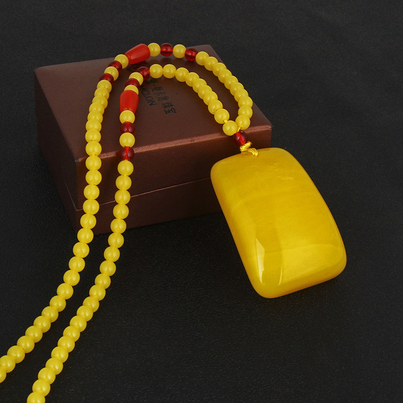 Factory Direct Sales Ethnic Style Imitation Beeswax Sweater Chain Long Hot Sale at Scenic Spot Long Beeswax Necklace E-Commerce Small Gift
