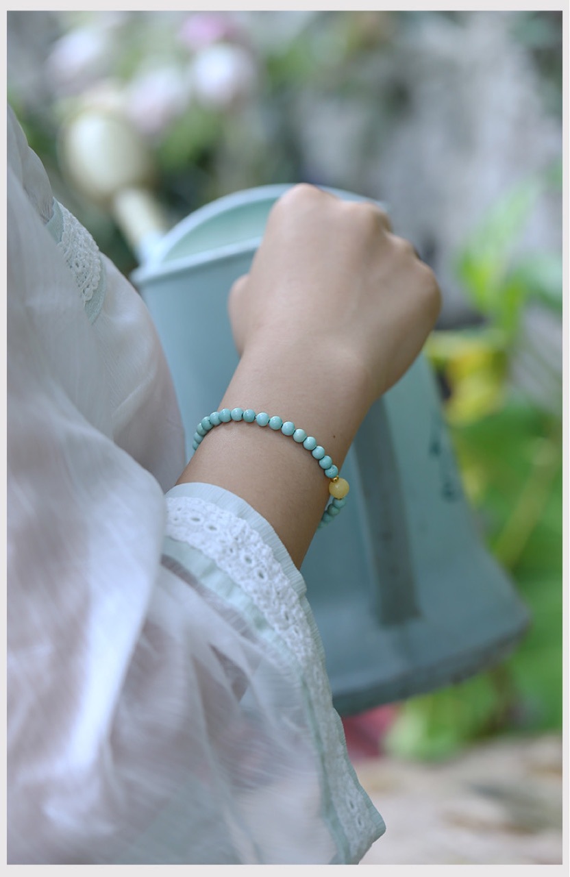 Natural Turquoise Bracelet Beeswax Bead Fresh Elegant Bracelet Girlfriends' Gift Female Gift for Girlfriend Niche Natural Turquoise Bracelet Beeswax Bead Fresh Elegant Bracelet Girlfriends' Gift Female Gift for Girlfriend Niche