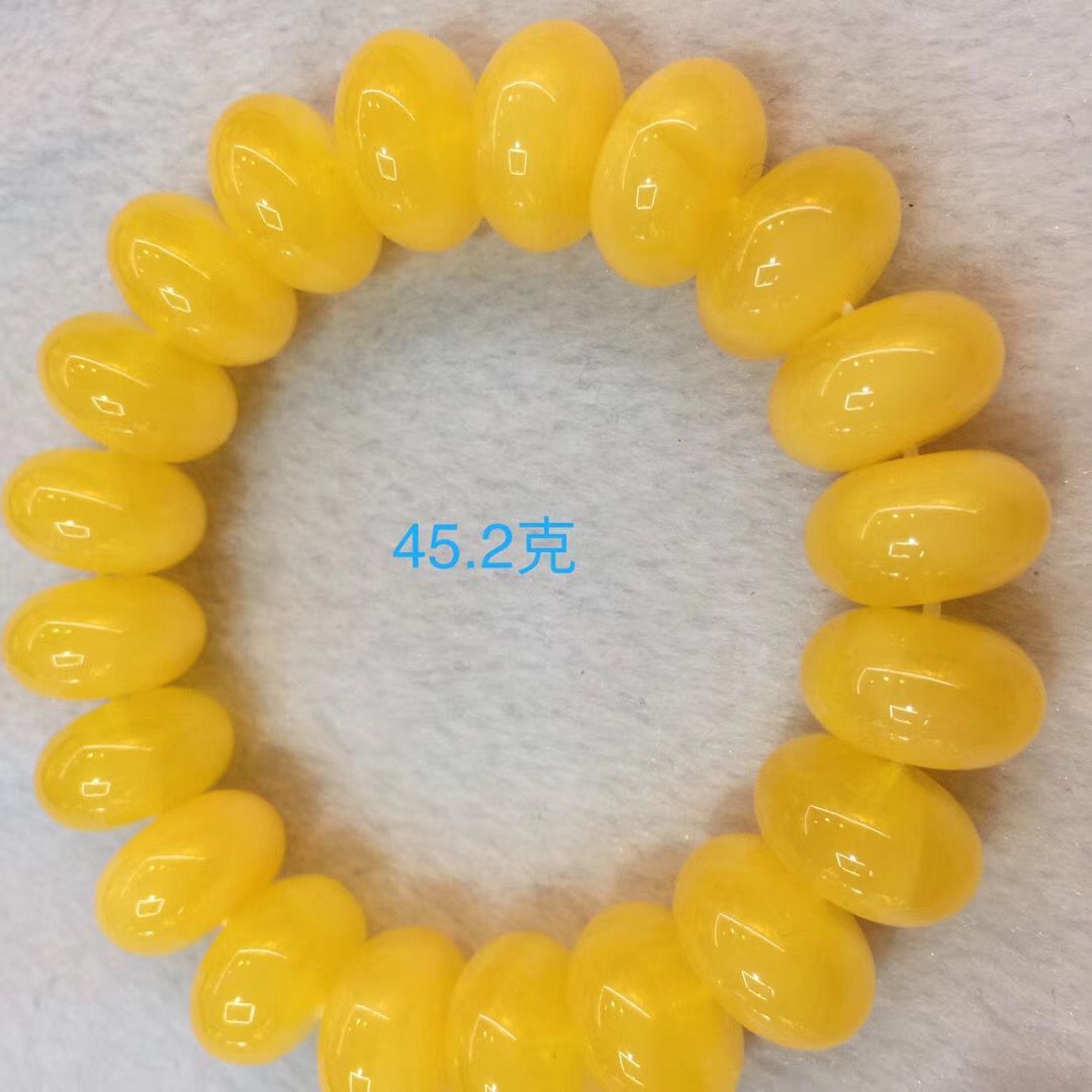 Pure natural second generation amber beeswax bracelet hand chain chicken oil yellow men and women genuine amber bracelet Pure natural second generation amber beeswax bracelet hand chain chicken oil yellow men and women genuine amber bracelet