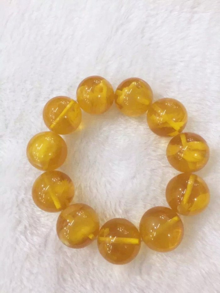 Amber beeswax bracelet with bead bracelet amber amber beeswax hand string wholesale Amber beeswax bracelet with bead bracelet amber amber beeswax hand string wholesale