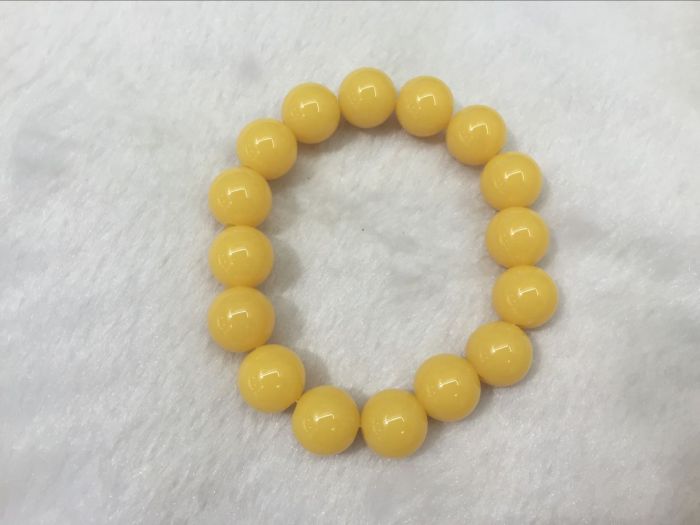 Amber beeswax bracelet with bead bracelet amber amber beeswax hand string wholesale Amber beeswax bracelet with bead bracelet amber amber beeswax hand string wholesale