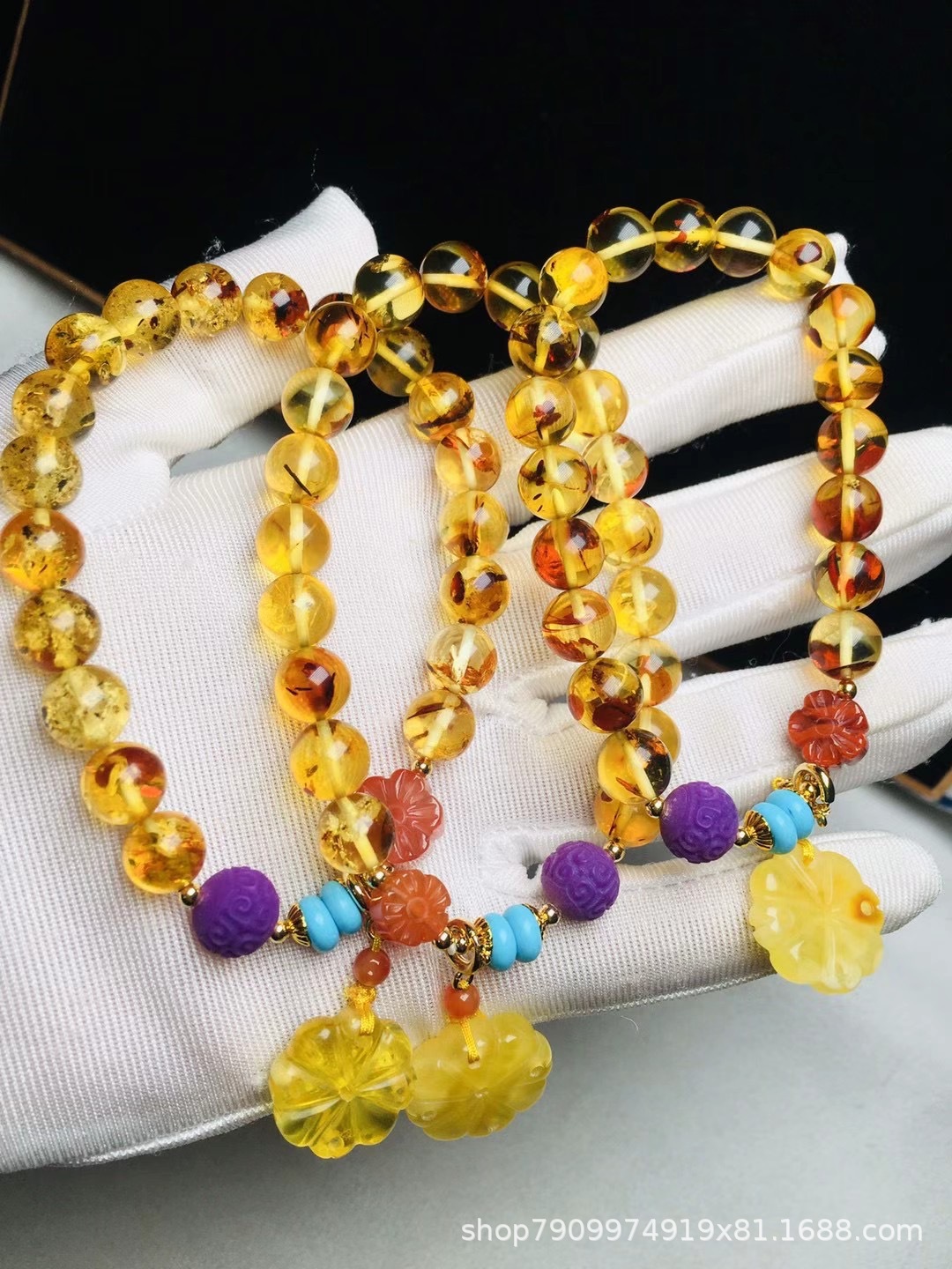 Natural Piebald Amber Exquisite Bracelet Amber Single Circle Round Beads Women 'S Bracelet With Charoite Beeswax South Red Natural Piebald Amber Exquisite Bracelet Amber Single Circle Round Beads Women 'S Bracelet With Charoite Beeswax South Red