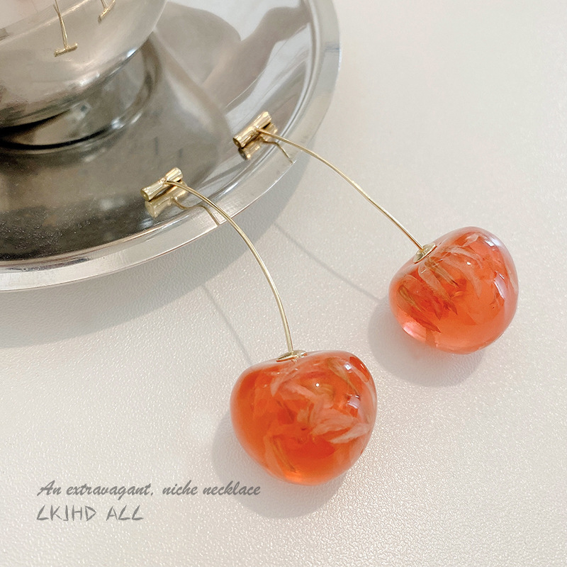 Korean Dongdaemun New Niche Design Stud Earrings for Women Elegant Pearl Earrings Ins Internet Celebrity Personalized Ear Jewelry