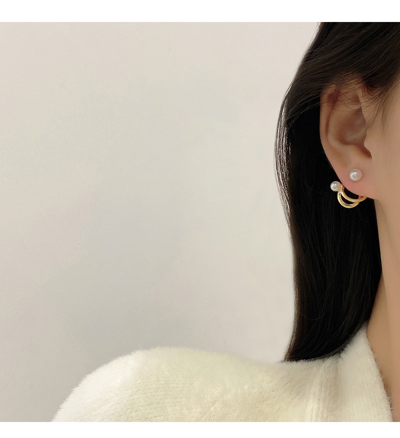Korean Dongdaemun New Niche Design Stud Earrings for Women Elegant Pearl Earrings Ins Internet Celebrity Personalized Ear Jewelry