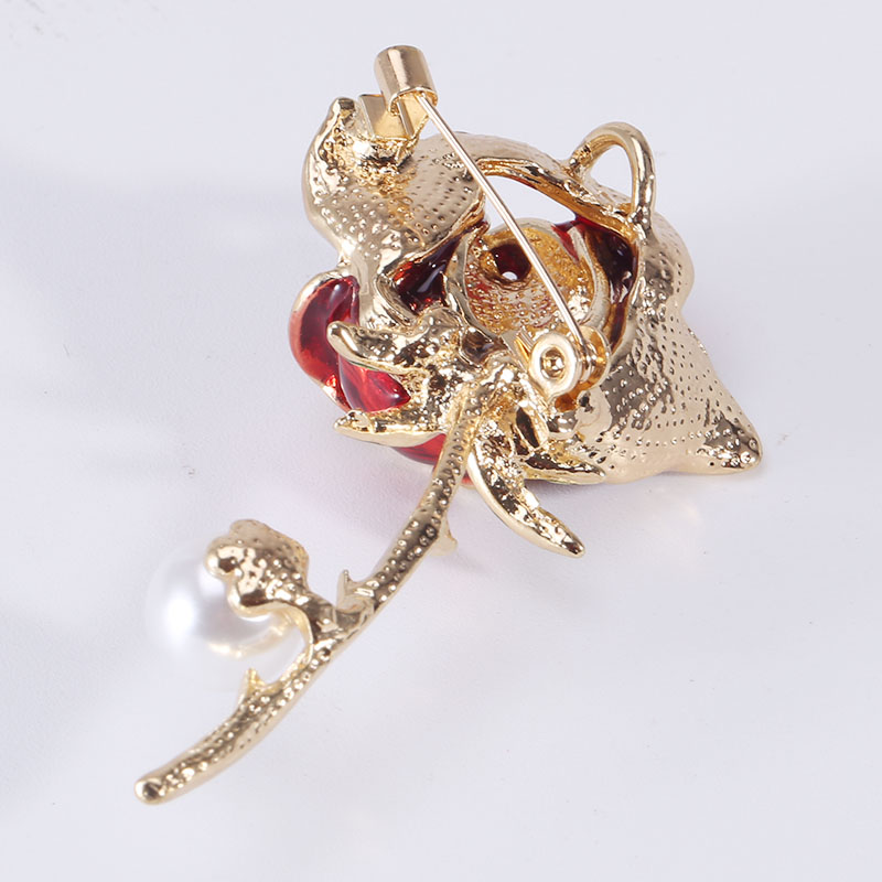 Korean Fashion New Dripping Pearl Rose Brooch Elegant High-End Anti-Exposure Silk Scarf Buckle Jewelry Pin
