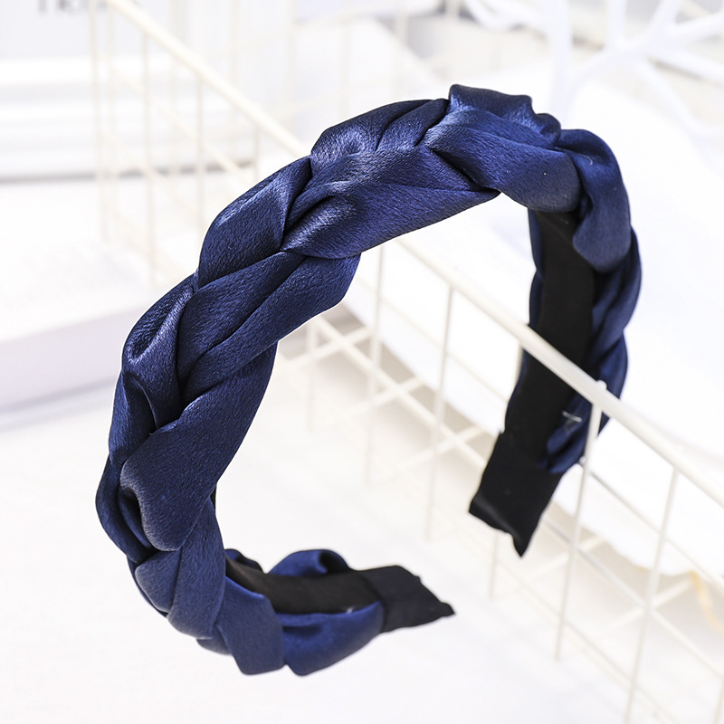 European and American New Satin Dough-Twist Style Plaits Headband Fashion Solid Color Fabric Craft Cross-Border Headband Hair Accessories Factory Direct Sales European and American New Satin Dough-Twist Style Plaits Headband Fashion Solid Color Fabric Craft Cross-Border Headband Hair Accessories Factory Direct Sales