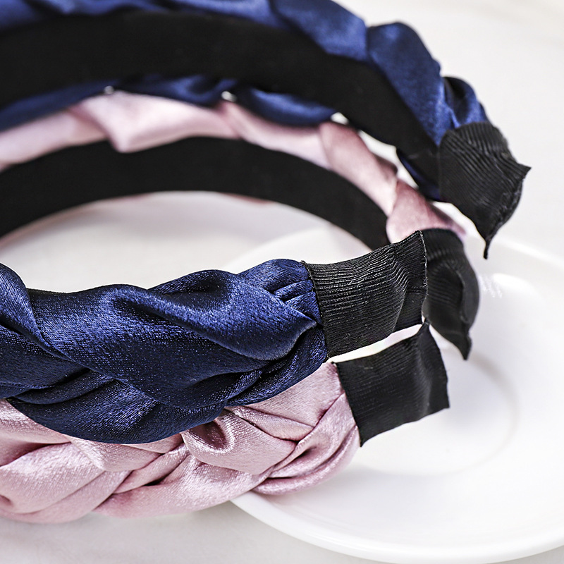 European and American New Satin Dough-Twist Style Plaits Headband Fashion Solid Color Fabric Craft Cross-Border Headband Hair Accessories Factory Direct Sales European and American New Satin Dough-Twist Style Plaits Headband Fashion Solid Color Fabric Craft Cross-Border Headband Hair Accessories Factory Direct Sales