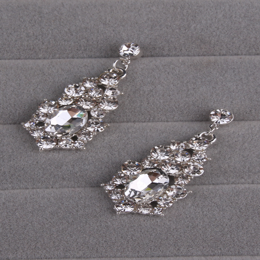 European and American Bride Necklace Alloy Diamond-Embedded Large Crystal Necklace Earrings Jewelry Set Decorations Wedding Dress Accessory/Jewelry