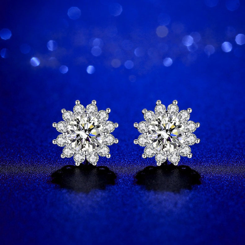 Simple Moissanite Stud Earrings S925 Silver Moissanite Earrings for Women Eardrop Earring Female Factory Accessory/Jewelry with Certificate Simple Moissanite Stud Earrings S925 Silver Moissanite Earrings for Women Eardrop Earring Female Factory Accessory/Jewelry with Certificate