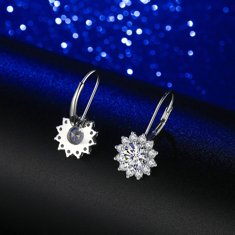 Simple Moissanite Stud Earrings S925 Silver Moissanite Earrings for Women Eardrop Earring Female Factory Accessory/Jewelry with Certificate Simple Moissanite Stud Earrings S925 Silver Moissanite Earrings for Women Eardrop Earring Female Factory Accessory/Jewelry with Certificate