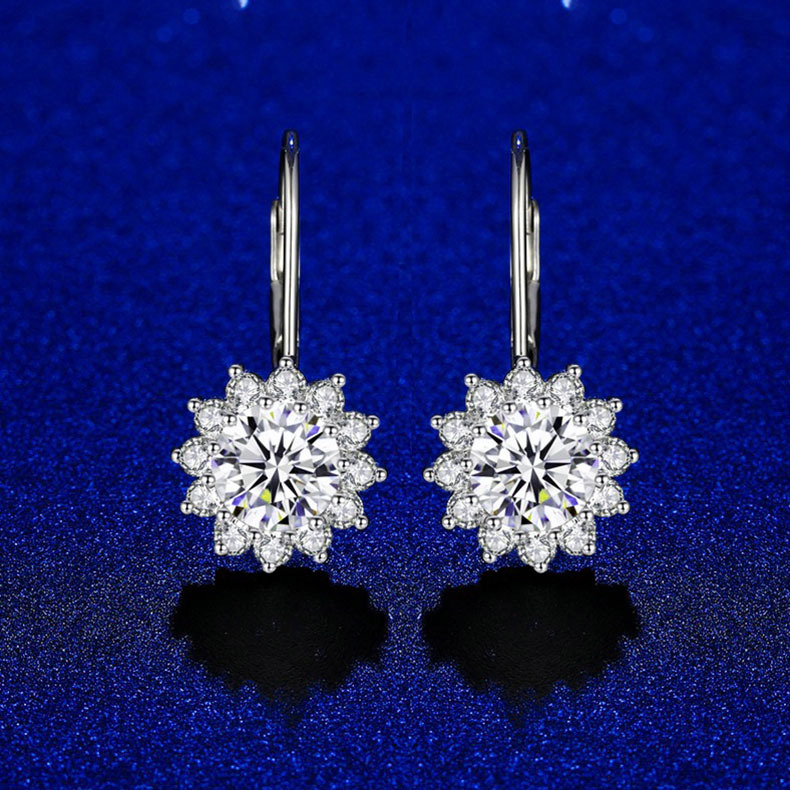 Simple Moissanite Stud Earrings S925 Silver Moissanite Earrings for Women Eardrop Earring Female Factory Accessory/Jewelry with Certificate Simple Moissanite Stud Earrings S925 Silver Moissanite Earrings for Women Eardrop Earring Female Factory Accessory/Jewelry with Certificate