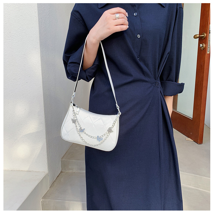 Thick Chain Small Handbags Women's 2021 New Baguette Underarm Phone Bag Fashion Portable Shoulder Messenger Bag Thick Chain Small Handbags Women's 2021 New Baguette Underarm Phone Bag Fashion Portable Shoulder Messenger Bag